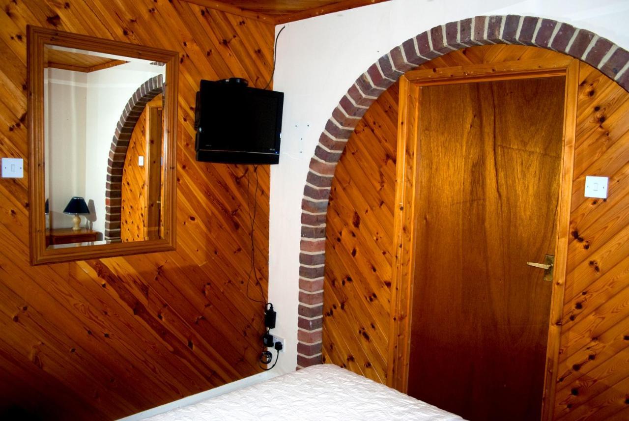 Tovey Lodge Hassocks エクステリア 写真