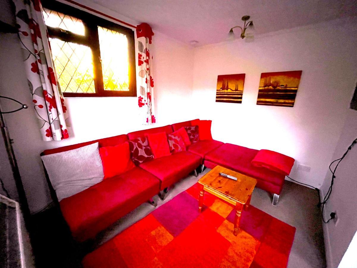 Tovey Lodge Hassocks エクステリア 写真